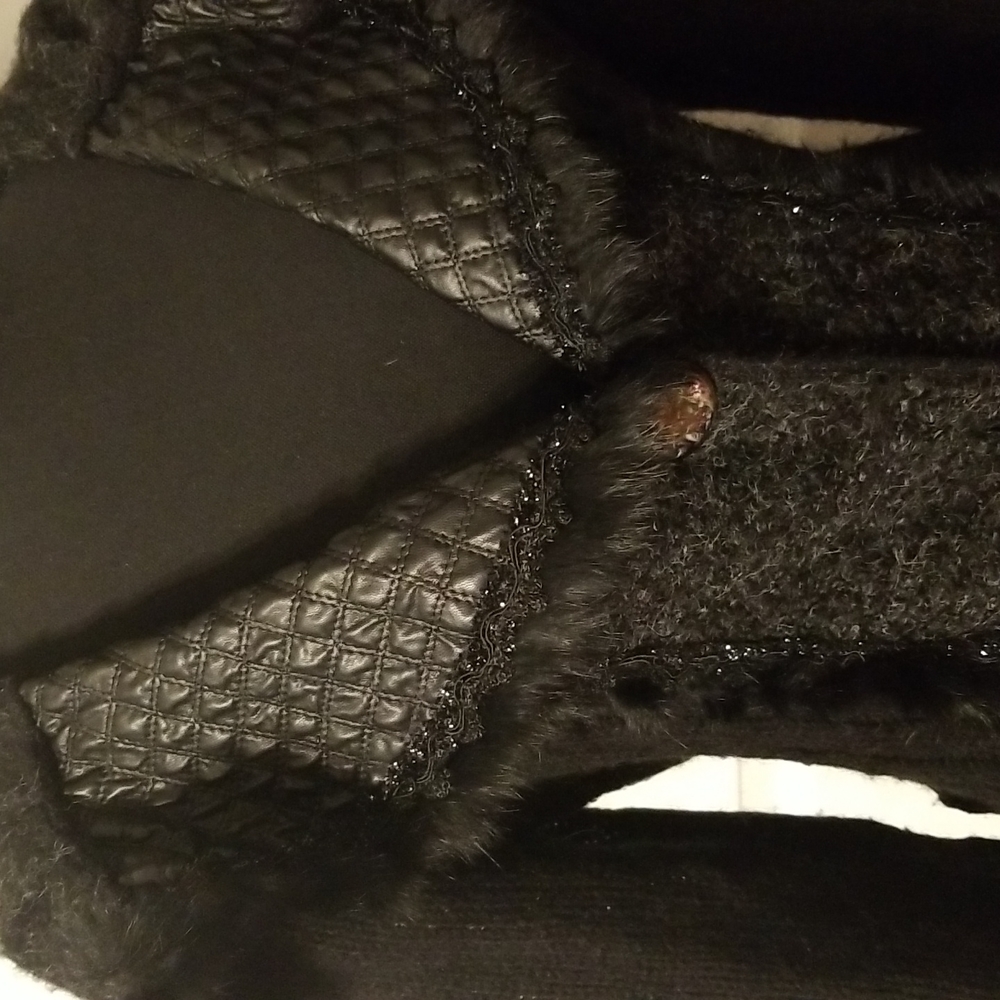 Sioni sweater / jacket / cardigan - Gothic / Grunge style mix - real fur trim